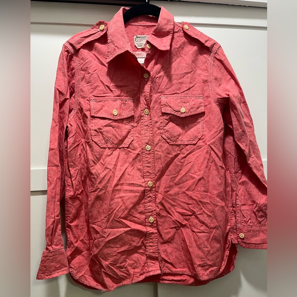 Current/Elliott red chambray shirt in size 1